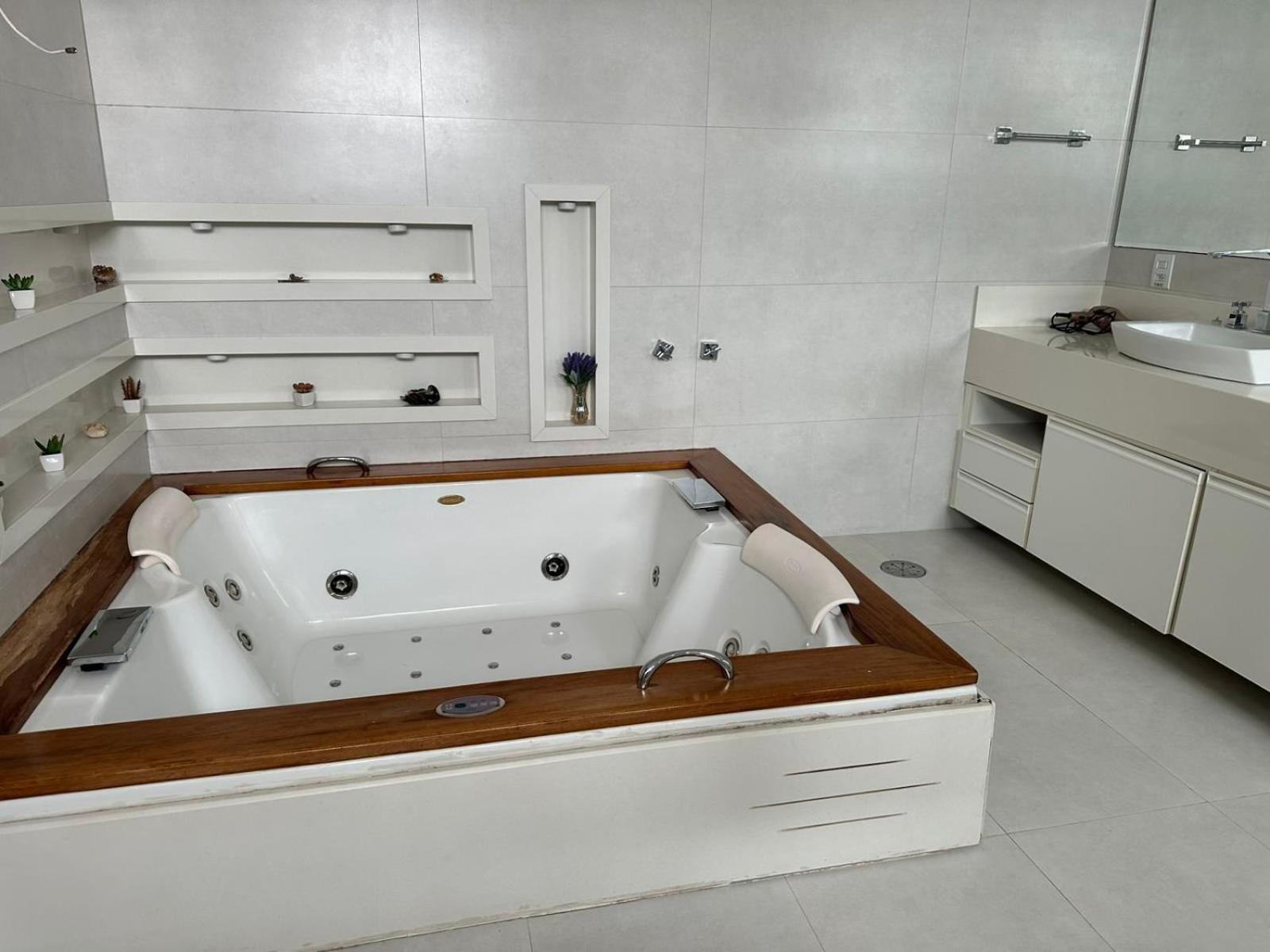 Mansao Casa Blanca Em Sao Roque C/ 5 Vagas Garagem Vila Exterior foto